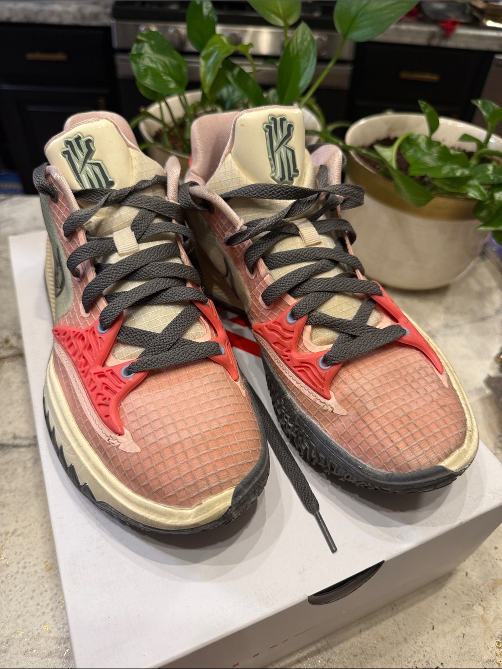 Nike Kyrie Low 4 IV 'Pale Coral' Teal Orange Men Size 6.5 w/ Original Box